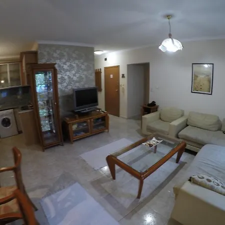 3 Bedroom Apt Beach Elite 1 Slantschew brjag